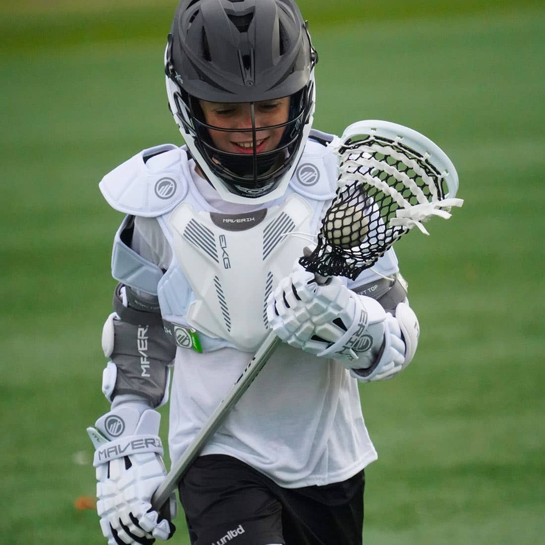 4-Piece Lacrosse Intermediate Set - CPV-R (No Stick) - Image 10