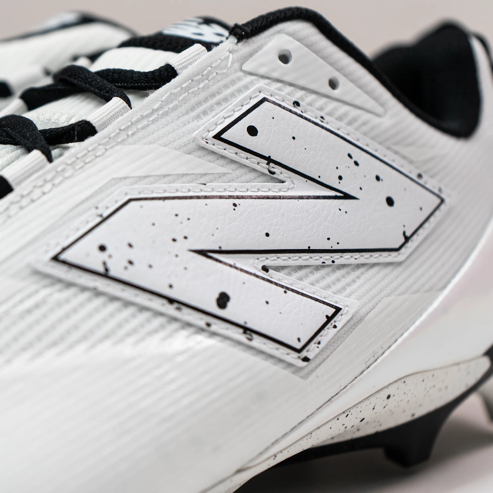 New Balance Burn X5 LE Cookies & Cream Lacrosse Cleats - Image 3