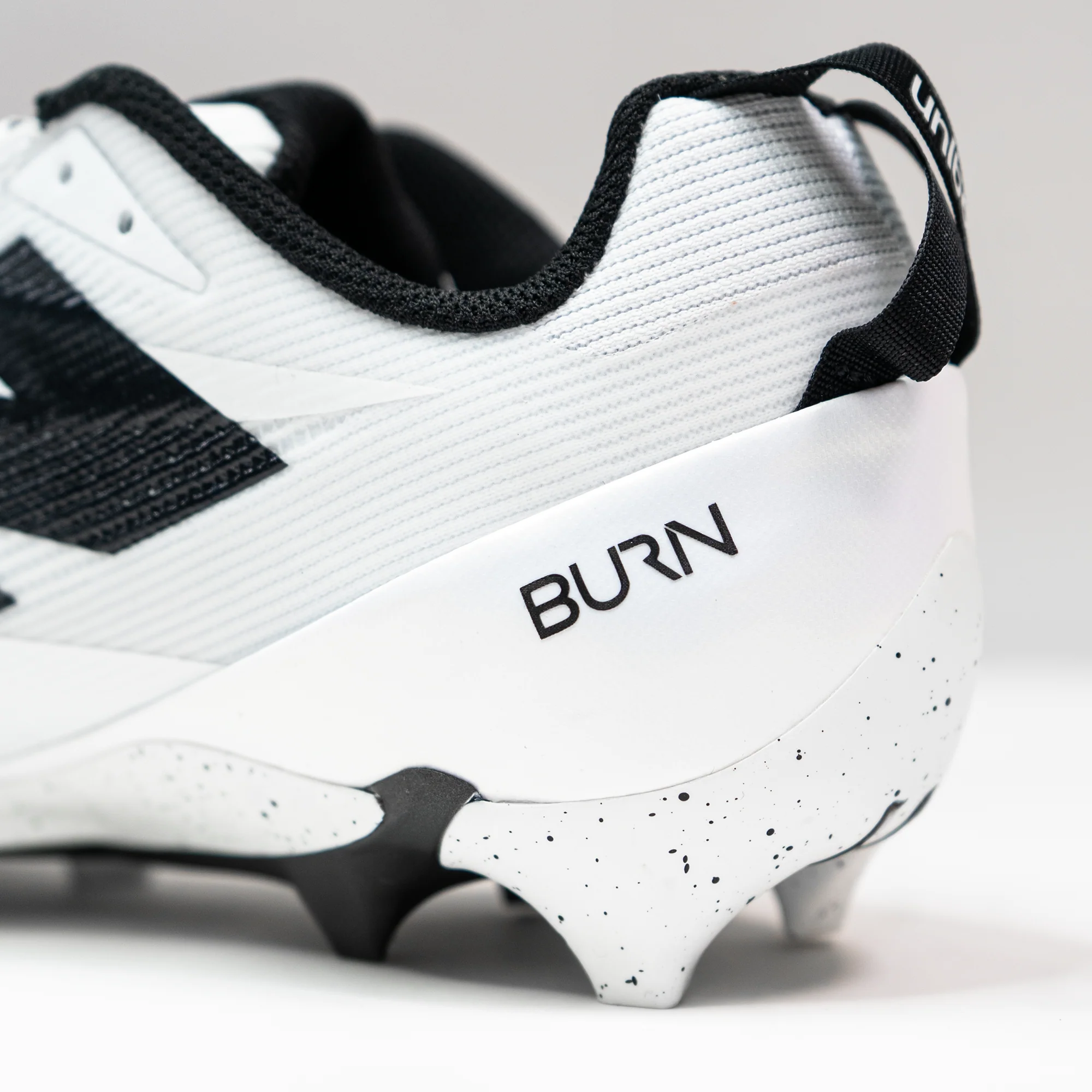 New Balance Burn X5 LE Cookies & Cream Lacrosse Cleats - Image 5