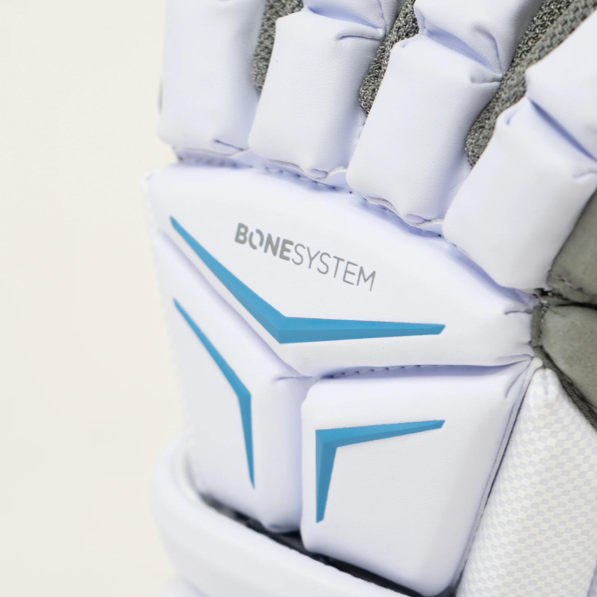 Warrior Franchise Limited Edition Lacrosse Gloves - Image 3