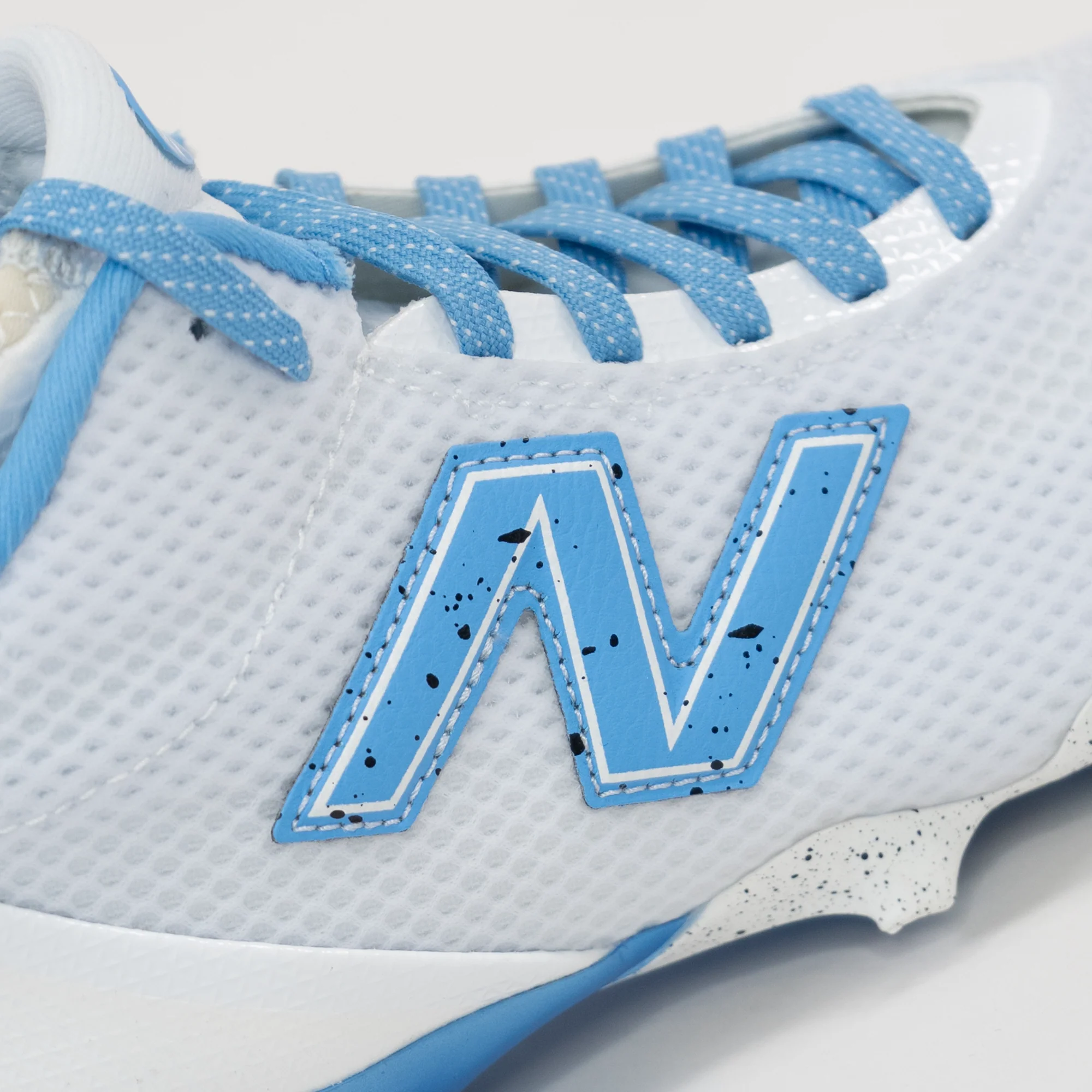 New Balance Freeze 5.0 LE Mid Carolina Lacrosse Cleats - Image 2