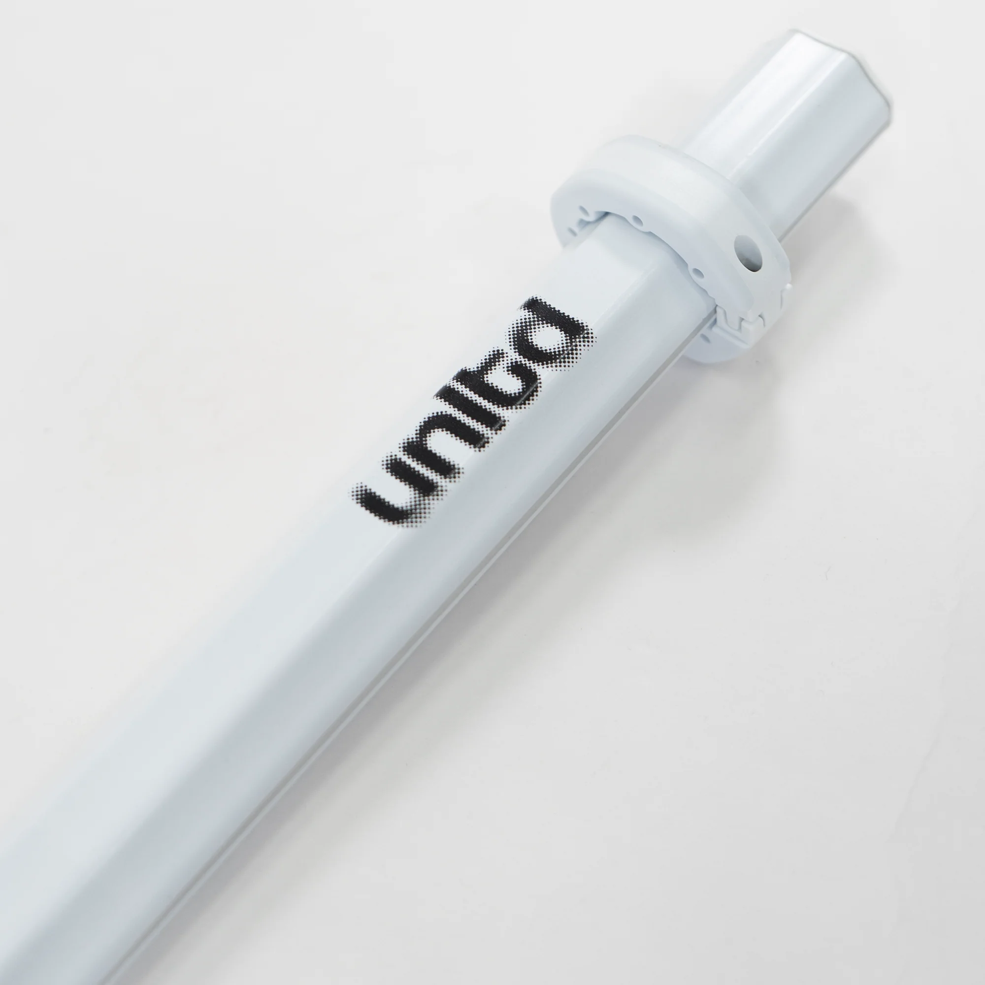 Maverik Mag-Ti 145 Limited Edition Blur Attack Lacrosse Shaft - Image 4