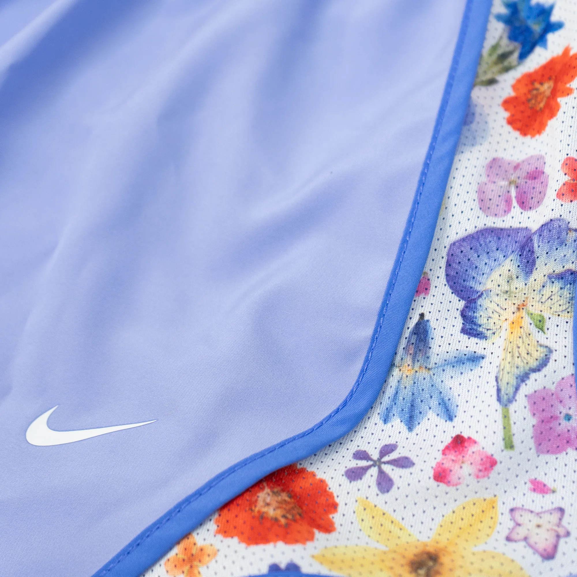 Nike Girls Sapphire Shorts - Image 5