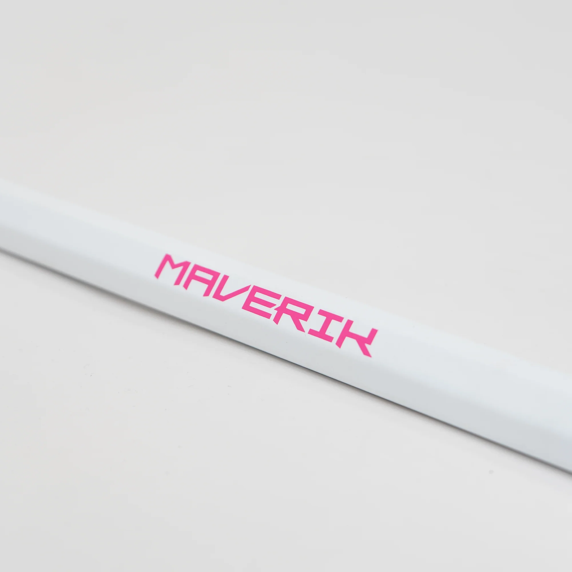Maverik Sonar Limited Edition Women's Lacrosse Shaft - Image 5