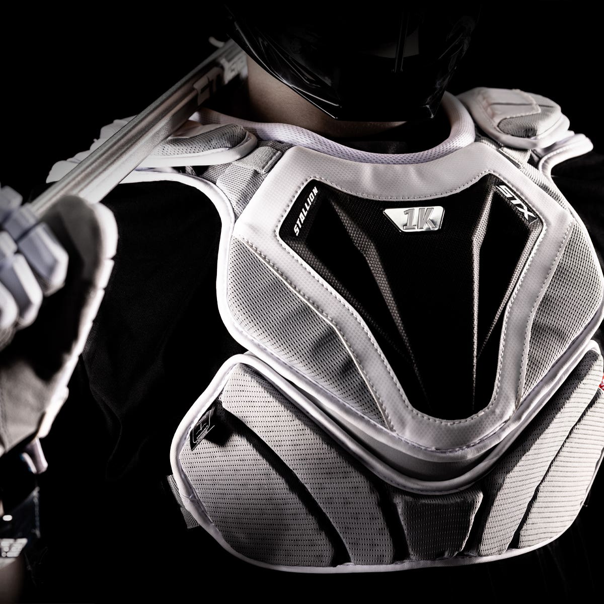 STX Stallion 1K Lacrosse Shoulder Pads - Image 4