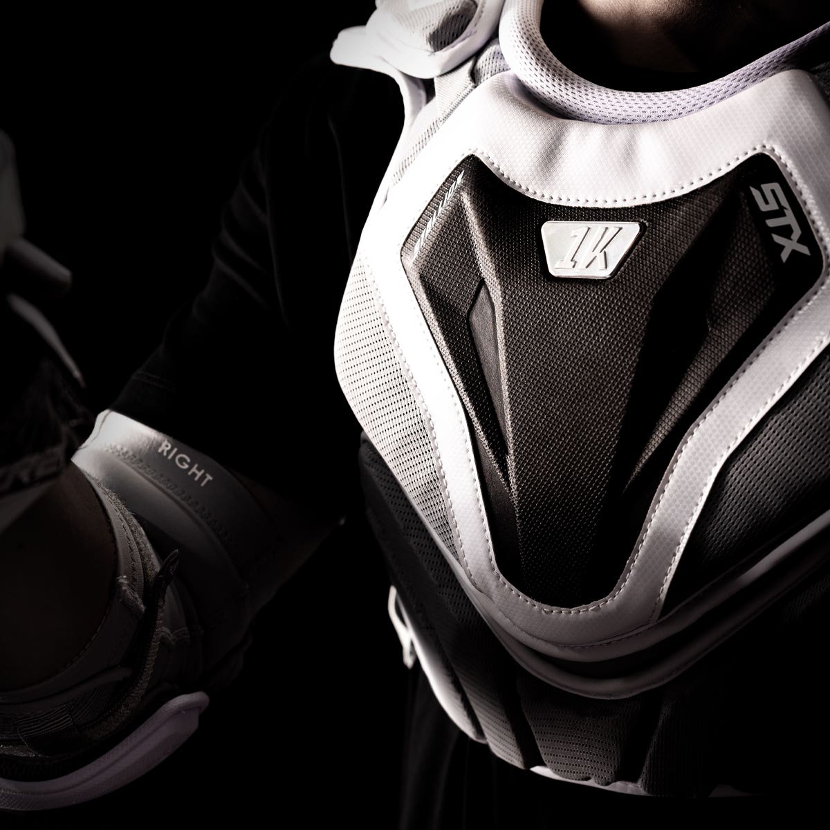 STX Stallion 1K Lacrosse Shoulder Pads - Image 6