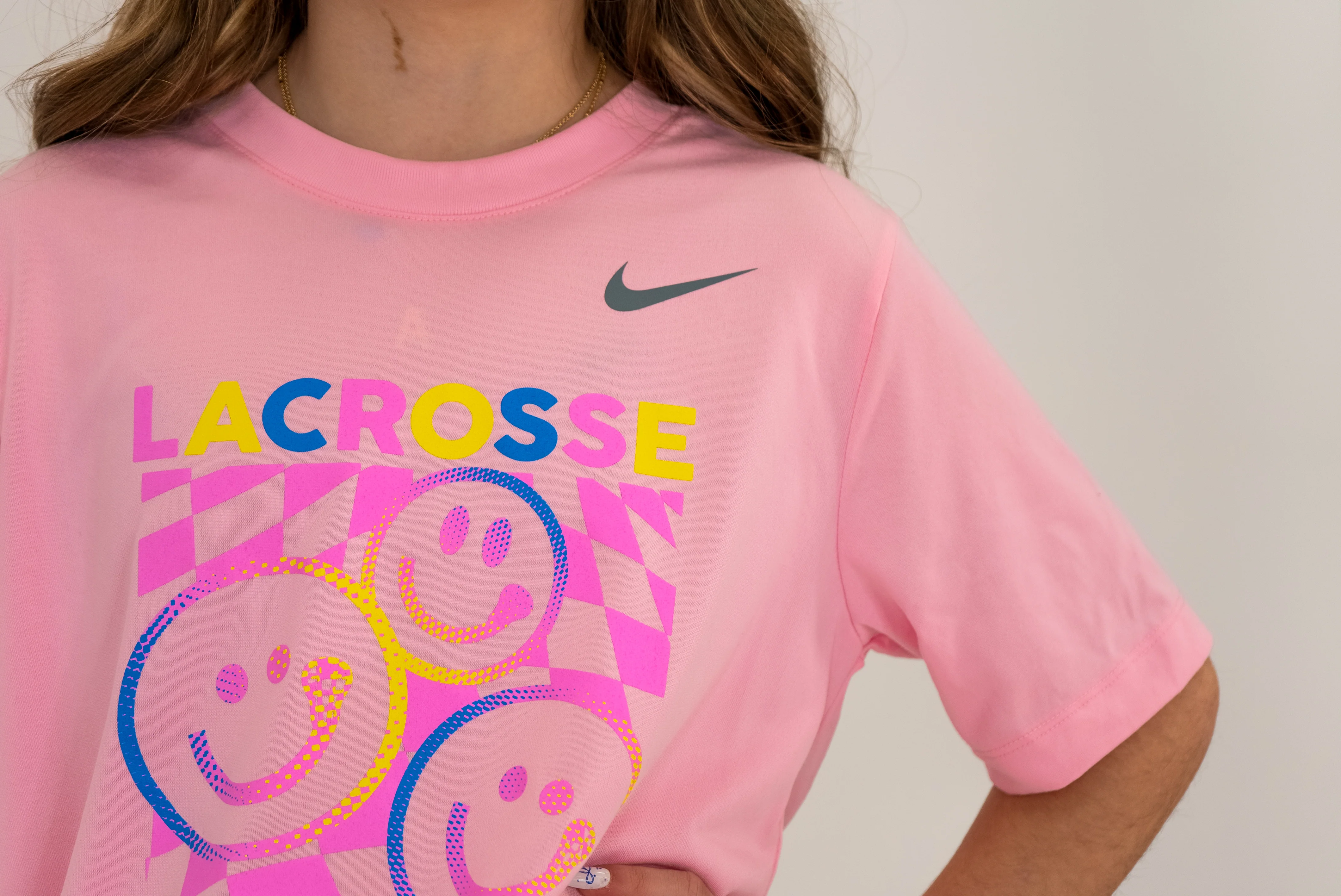 Nike Girls Smile Pink Lacrosse Tee - Image 3