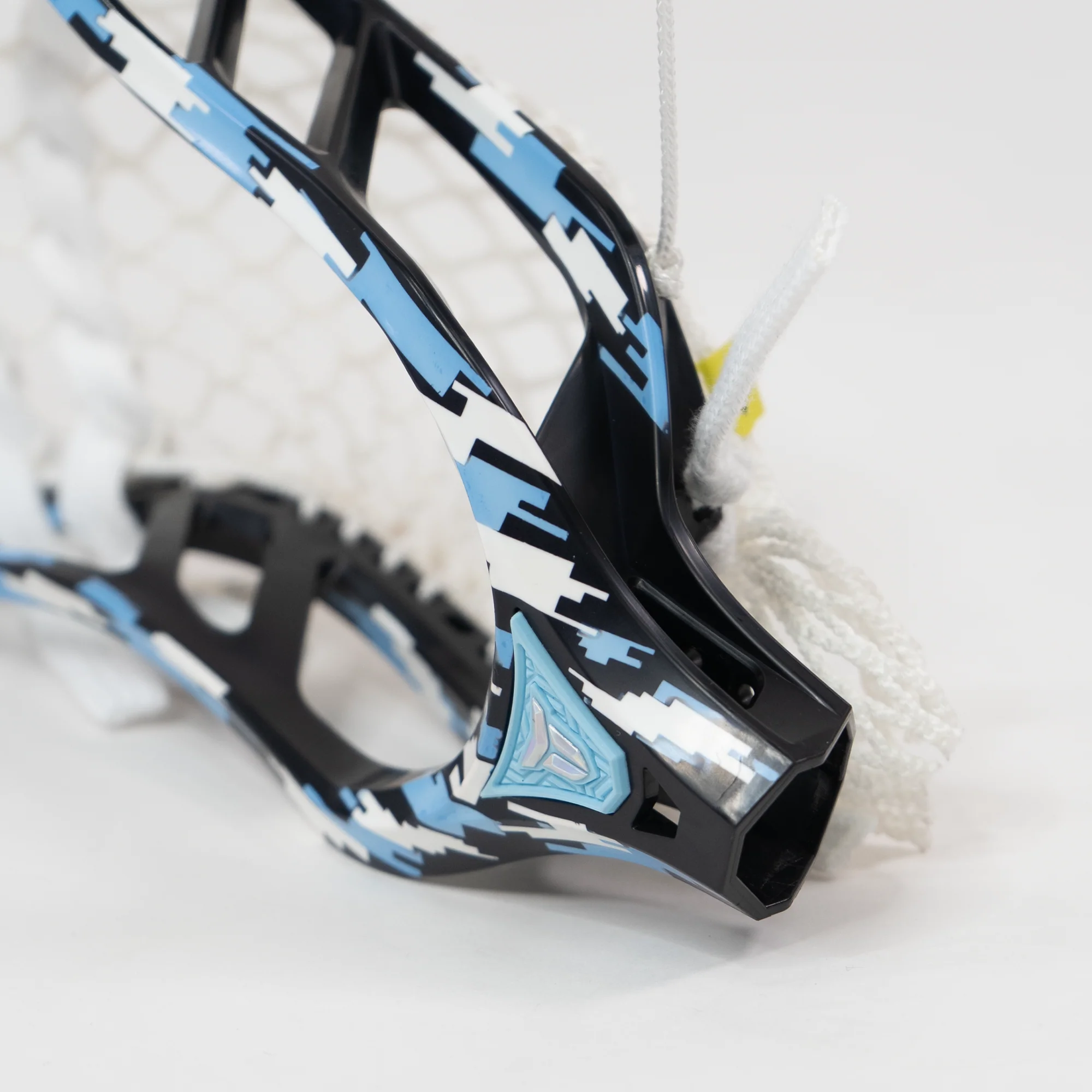 THRONE OMEN Stealth Mode Dyed Lacrosse Head - Image 3