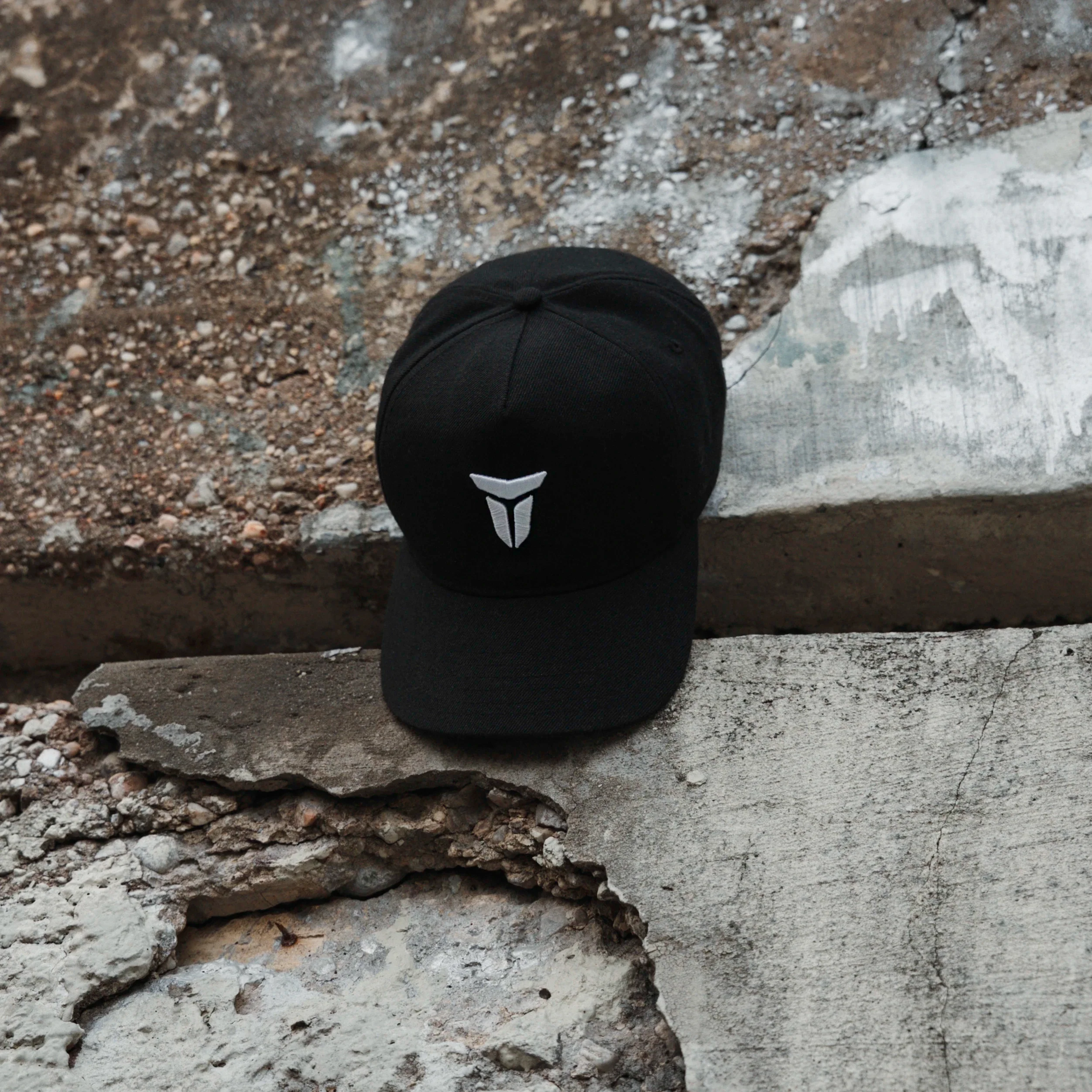 THRONE Street Hat Black - Image 4